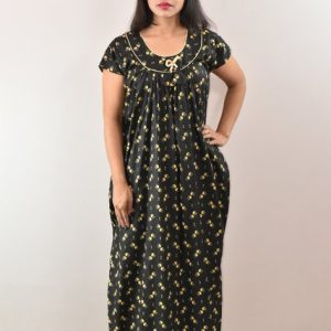 Black Round Neck Short Sleeve With Pipien