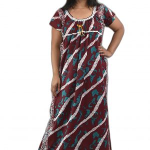 Maroon Round Neck Lace Detail