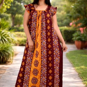 Maroon Square Neck Pleated Sleeve