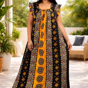 Black Square Neck Pleated Sleeve