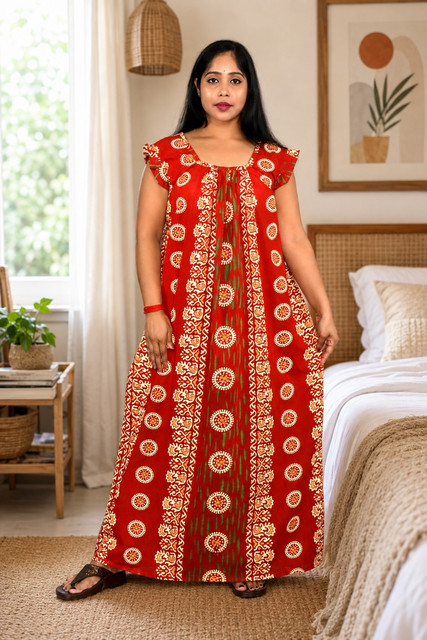 Red Rajwadi Square Neck pleat Nighty