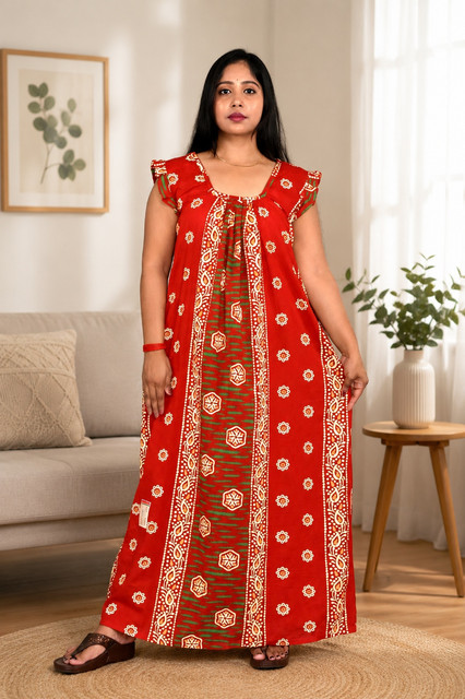 Red Rajwadi Square Neck pleat Nighty